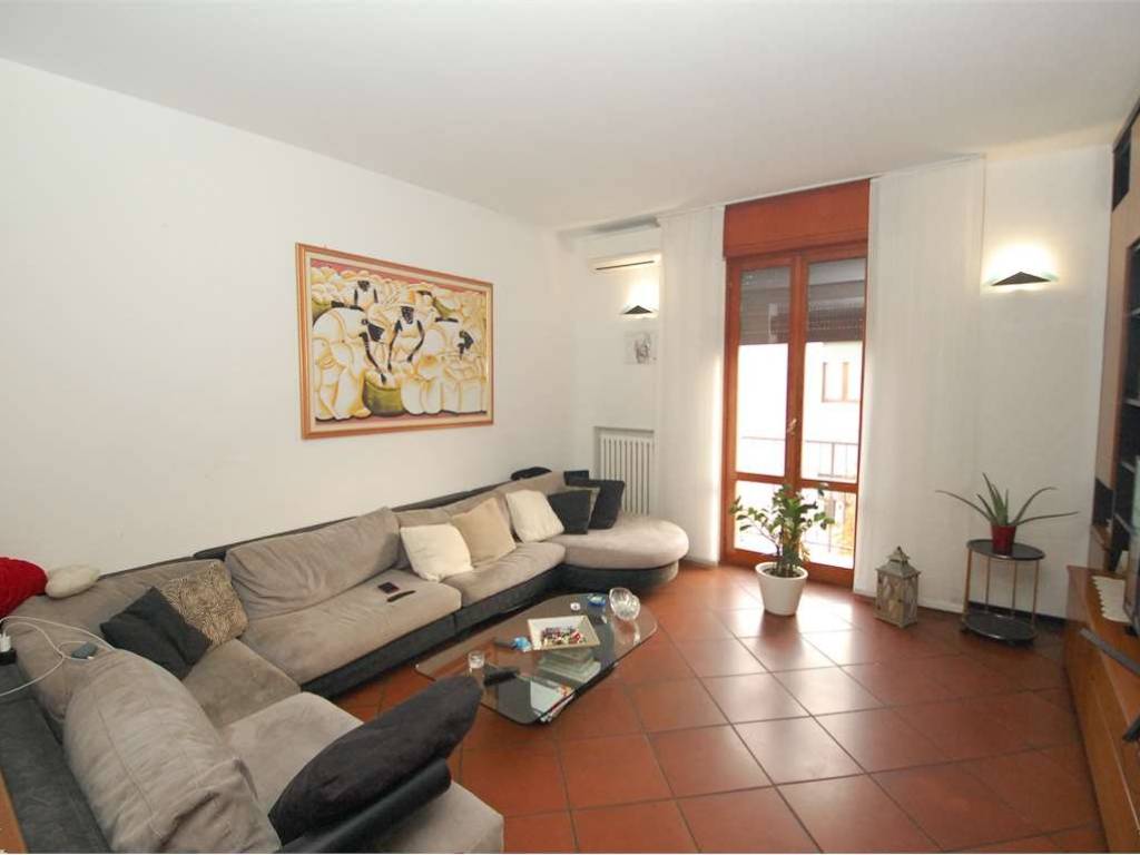 appartamento in vendita a Modena in zona Amendola