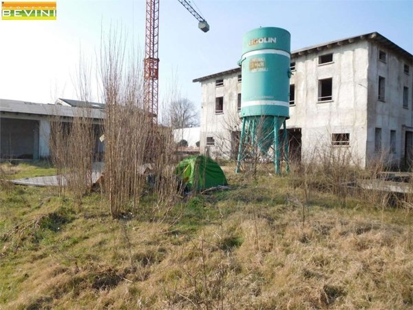 ufficio in vendita a Modena