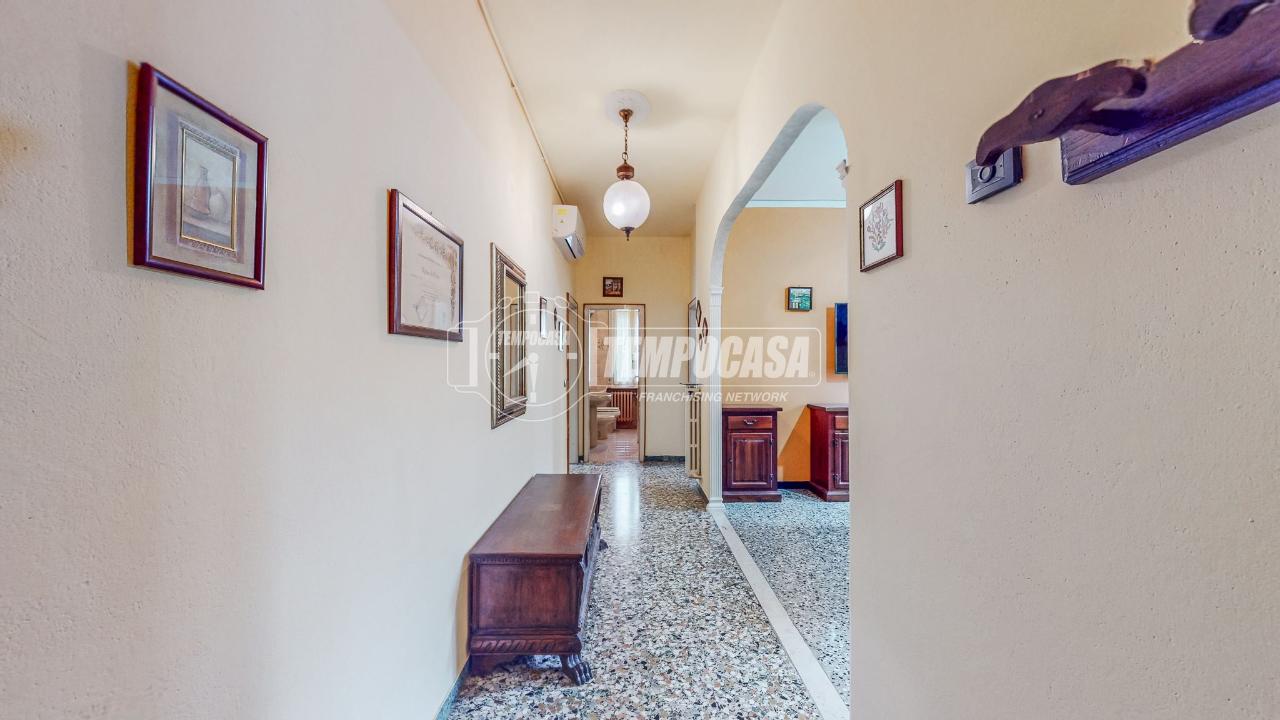 appartamento in vendita a Modena in zona San Faustino