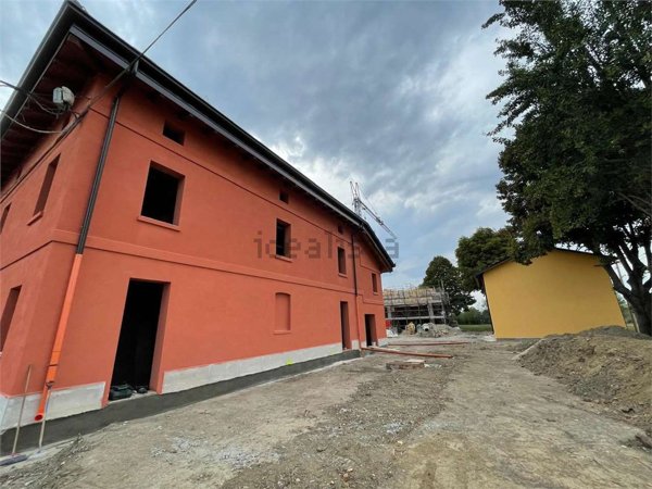 casa indipendente in vendita a Modena in zona Baggiovara