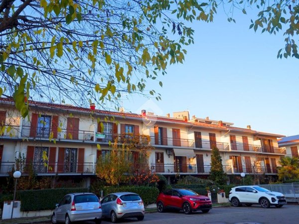 casa indipendente in vendita a Modena in zona Baggiovara