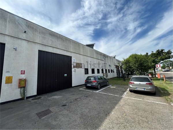 ufficio in vendita a Modena