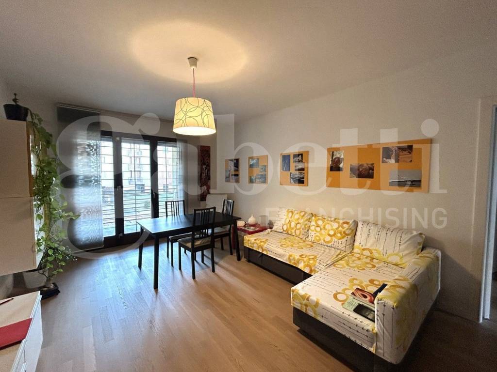 appartamento in vendita a Modena in zona Crocetta