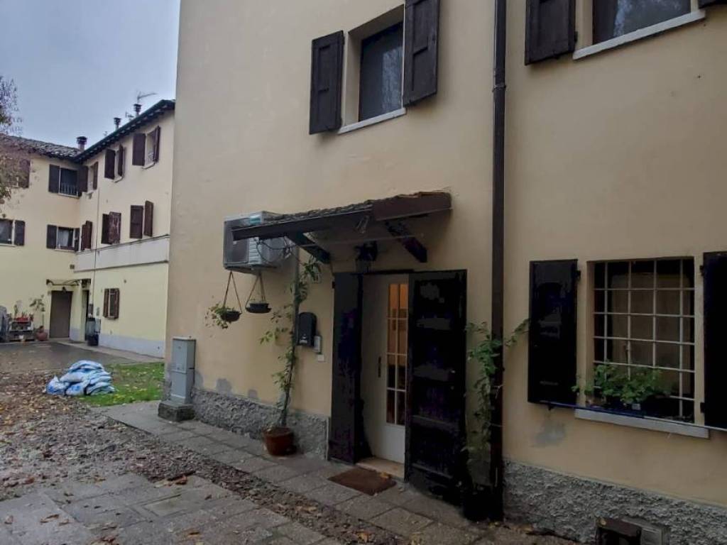 appartamento in vendita a Modena in zona Sant'Agnese