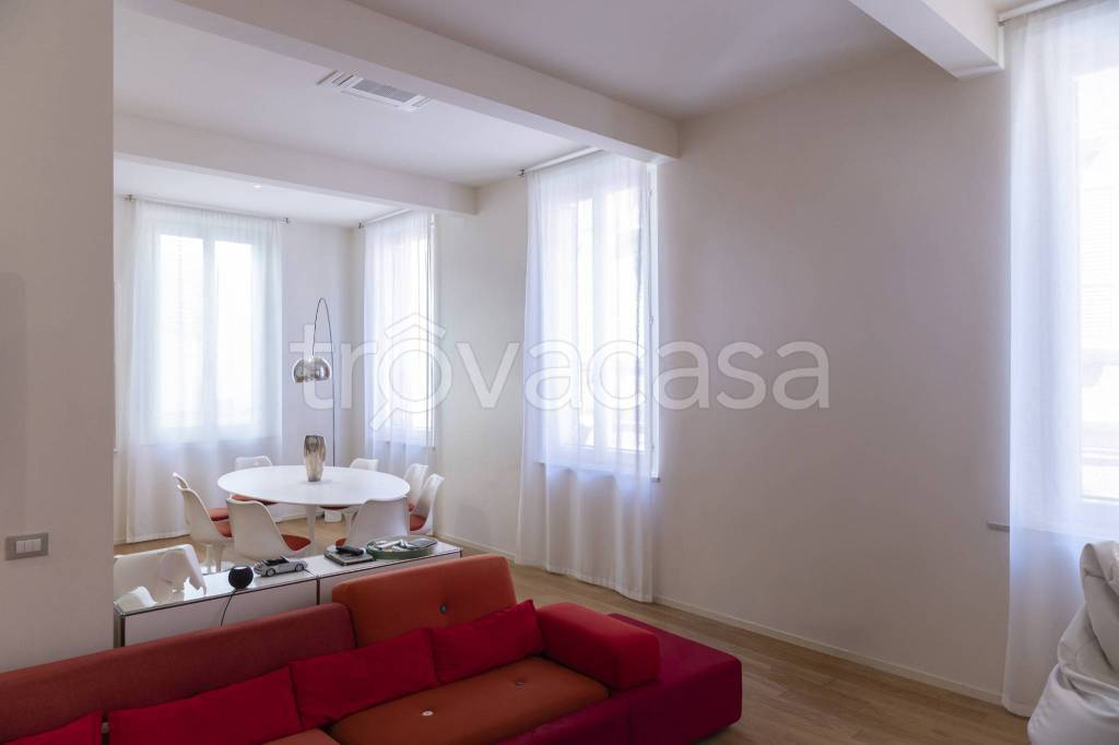 appartamento in vendita a Modena in zona Centro Storico