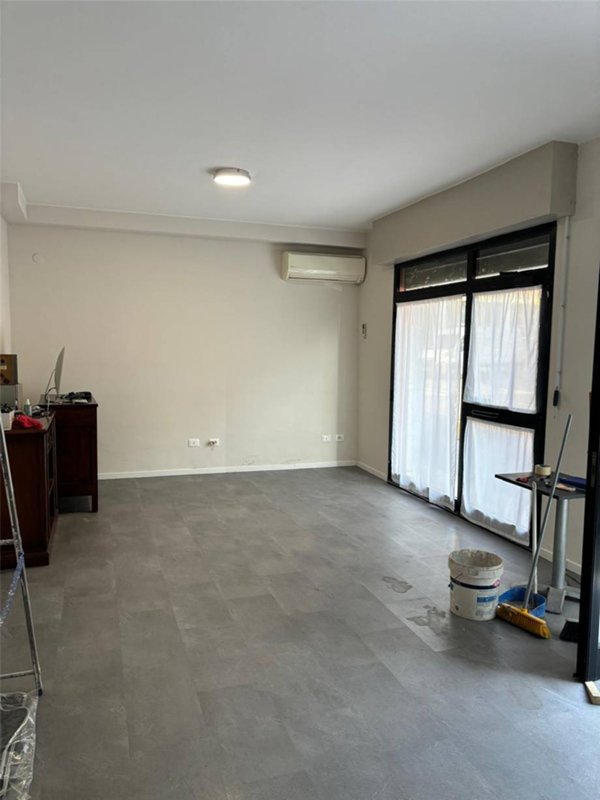 ufficio in vendita a Modena in zona Sant'Agnese