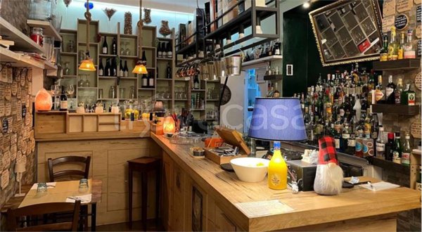 negozio in vendita a Modena in zona Centro Storico