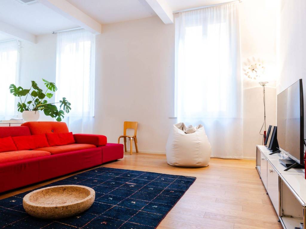 appartamento in vendita a Modena in zona Centro Storico