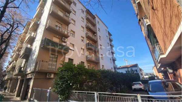 appartamento in vendita a Modena