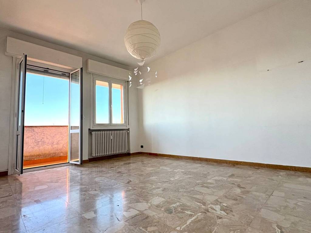 appartamento in vendita a Modena in zona San Lazzaro / Modena Est