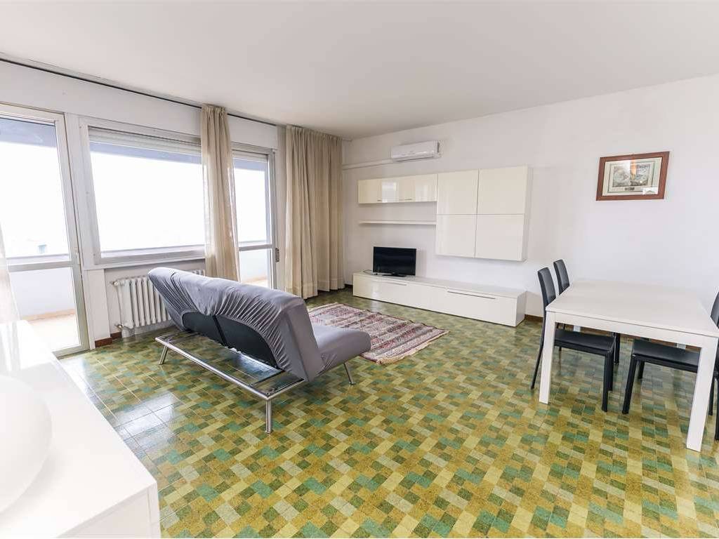 appartamento in vendita a Modena in zona Cognento