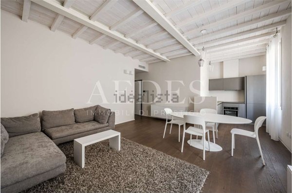 appartamento in vendita a Modena in zona Centro Storico