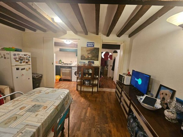 appartamento in vendita a Modena in zona Centro Storico