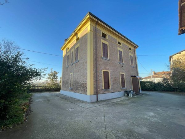 casa indipendente in vendita a Modena in zona San Lazzaro / Modena Est