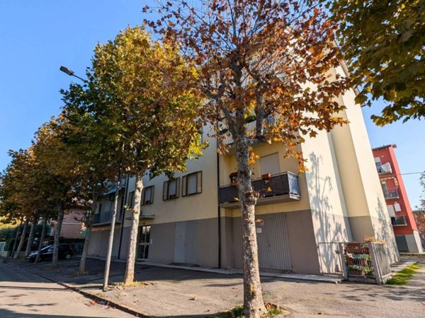 appartamento in vendita a Modena in zona San Lazzaro / Modena Est