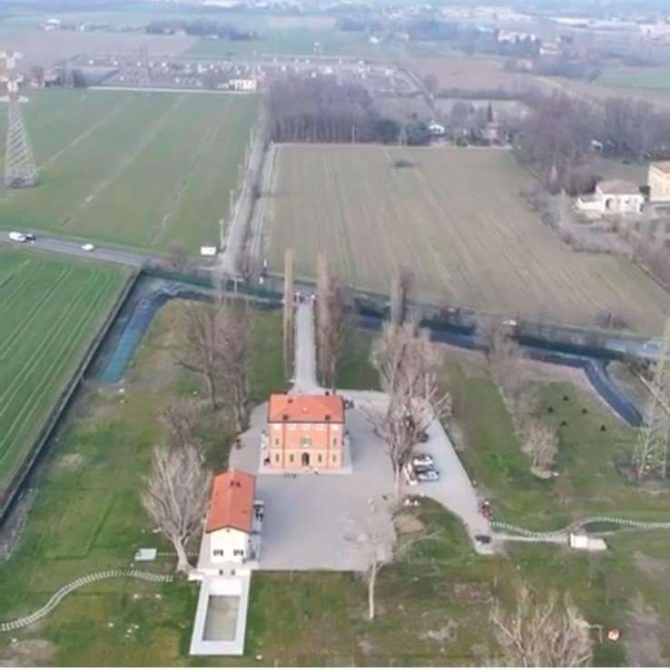 terreno edificabile in vendita a Modena in zona Sant'Agnese