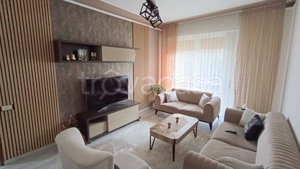 appartamento in vendita a Modena in zona Crocetta