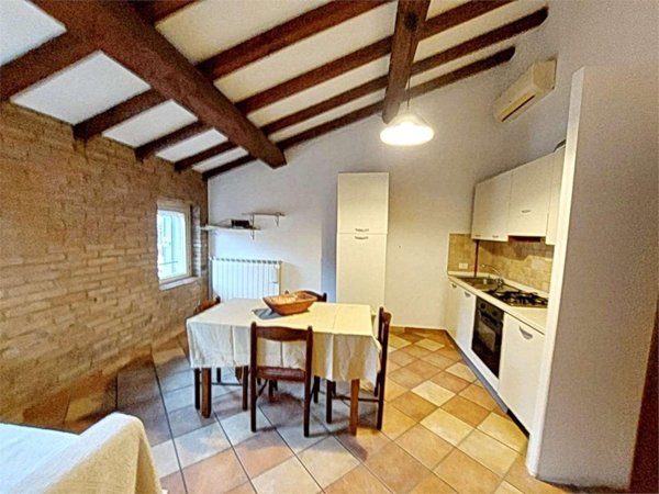 appartamento in vendita a Modena in zona Paganine