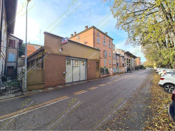 appartamento in vendita a Modena in zona Centro Storico