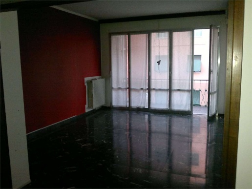 appartamento in vendita a Modena in zona Centro Storico