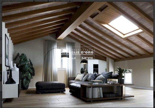 appartamento in vendita a Modena in zona Centro Storico