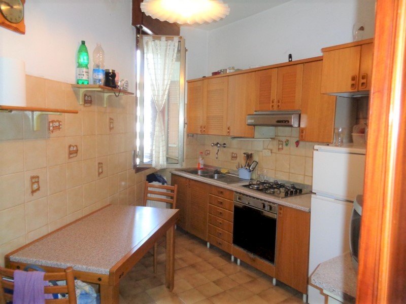 appartamento in vendita a Modena in zona Centro Storico