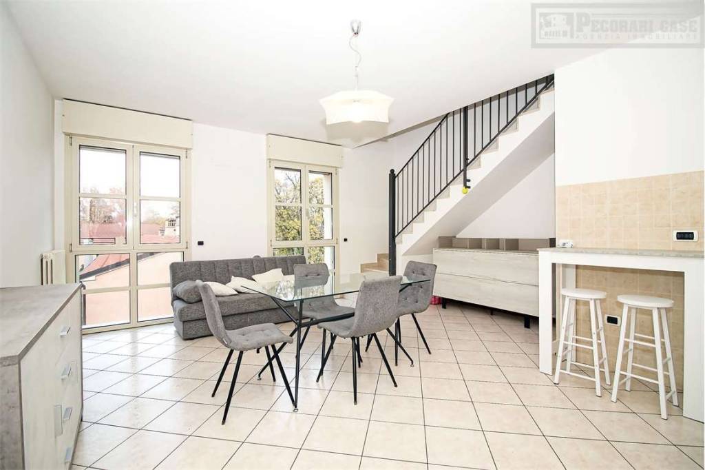 appartamento in vendita a Modena in zona Crocetta