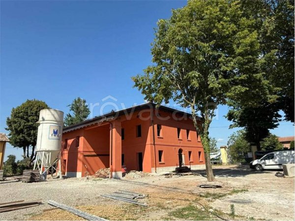 casa indipendente in vendita a Modena in zona Cognento