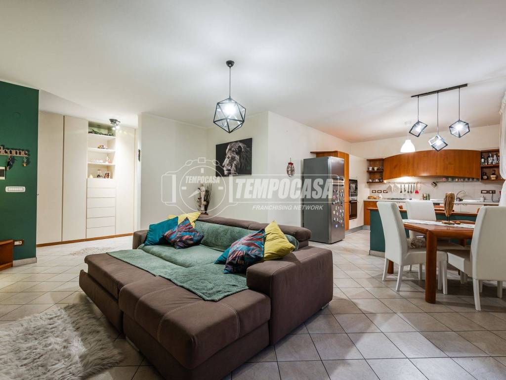 appartamento in vendita a Modena in zona San Faustino