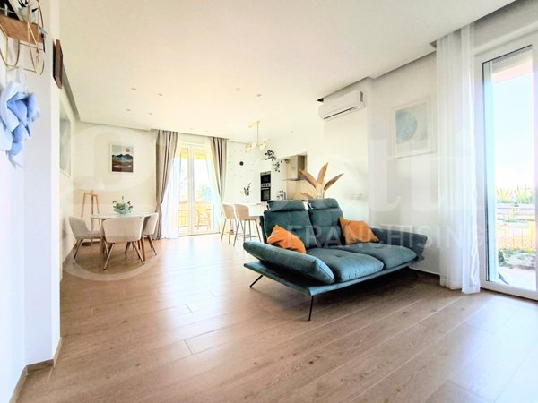 appartamento in vendita a Modena in zona San Lazzaro / Modena Est