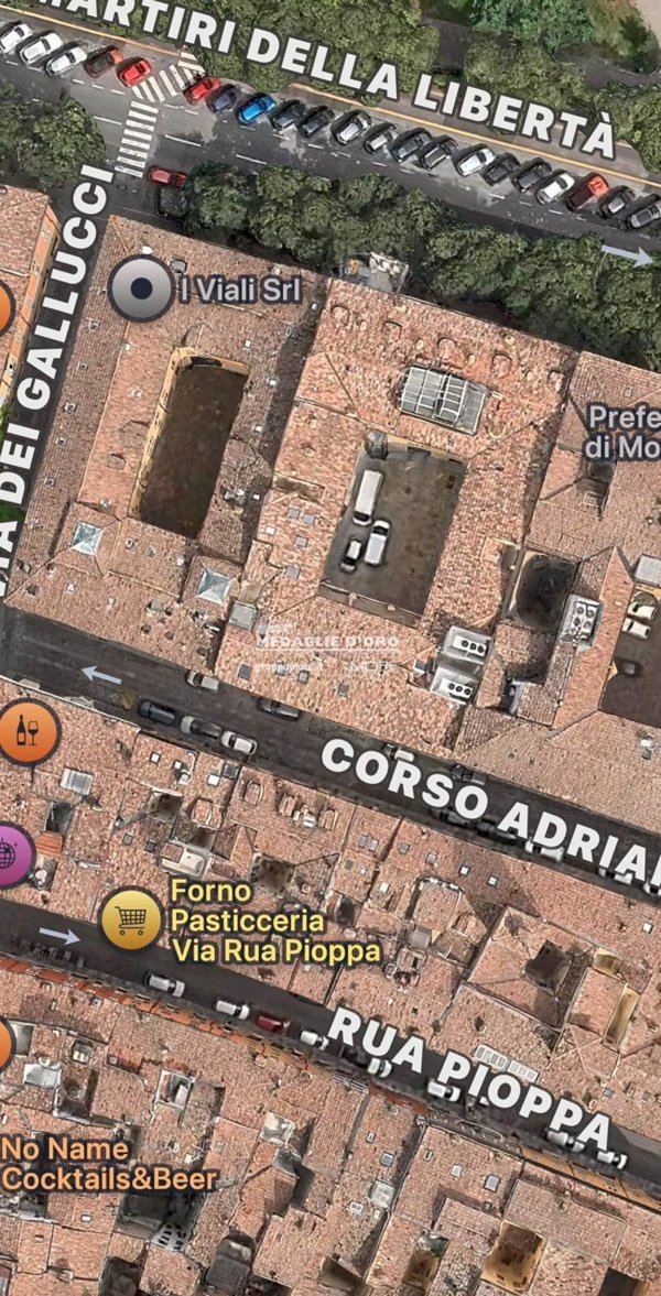 appartamento in vendita a Modena in zona Centro Storico