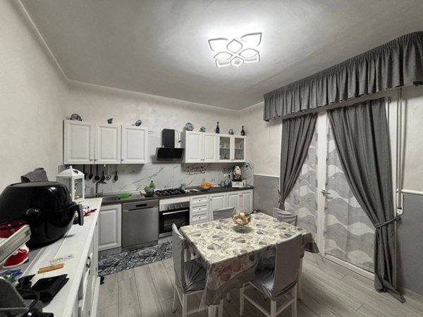 appartamento in vendita a Modena in zona San Lazzaro / Modena Est