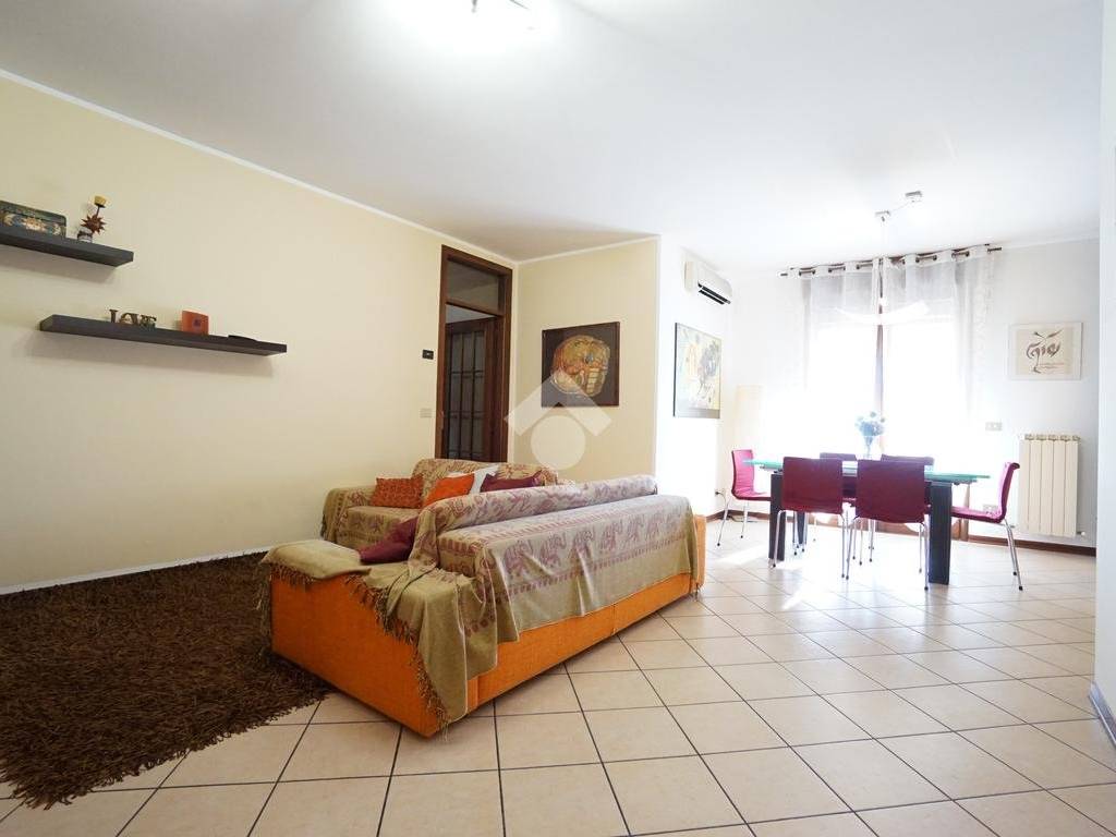 appartamento in vendita a Modena in zona Baggiovara