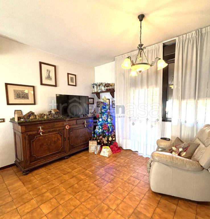 appartamento in vendita a Modena in zona San Lazzaro / Modena Est