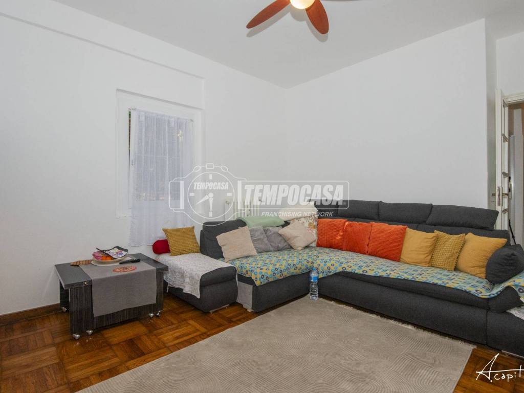 appartamento in vendita a Modena in zona Centro Storico