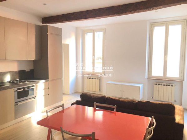 appartamento in vendita a Modena in zona Centro Storico