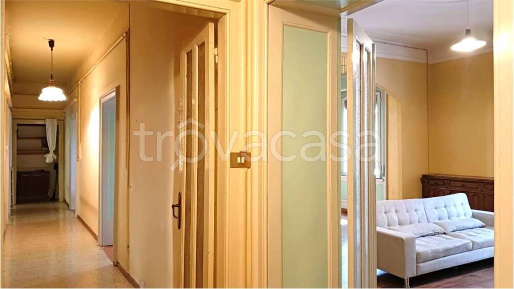 appartamento in vendita a Modena in zona San Lazzaro / Modena Est