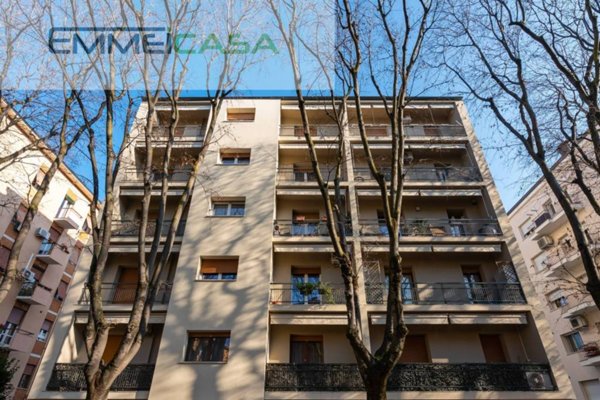 appartamento in vendita a Modena in zona Centro Storico