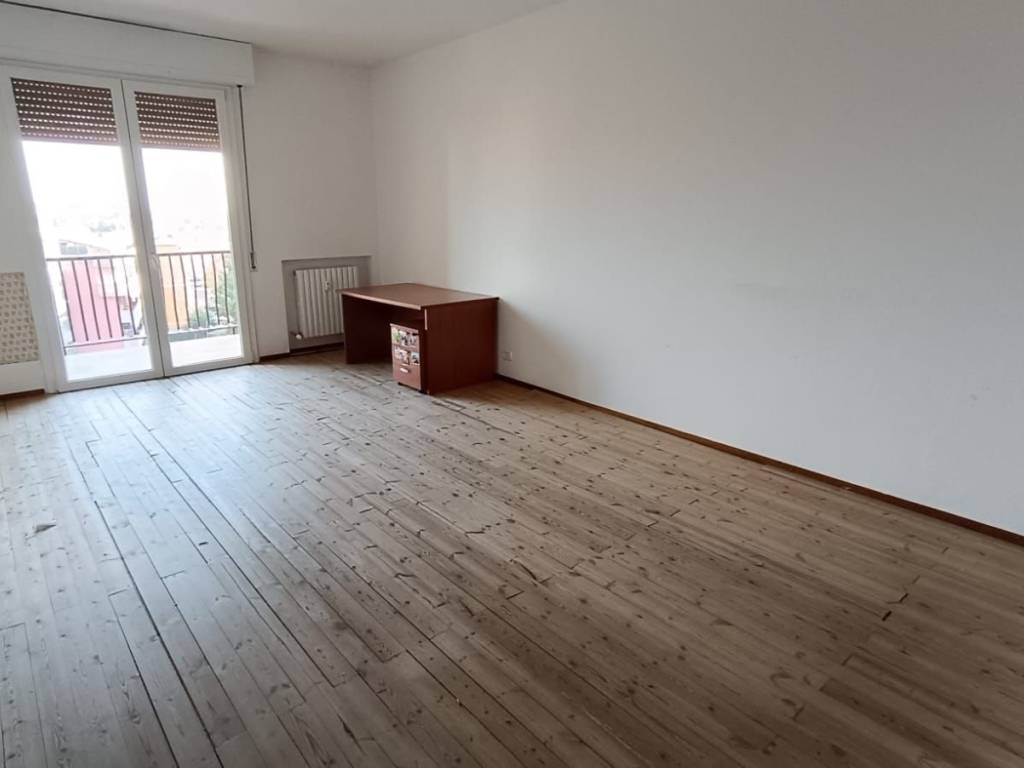 appartamento in vendita a Modena in zona San Faustino