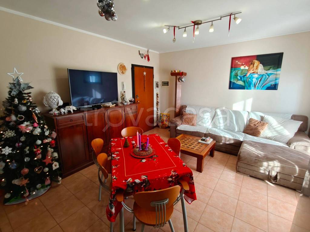 appartamento in vendita a Modena