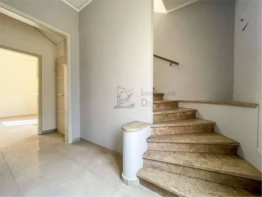 casa indipendente in vendita a Modena in zona Buon Pastore