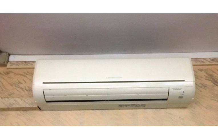 negozio in vendita a Modena in zona Buon Pastore