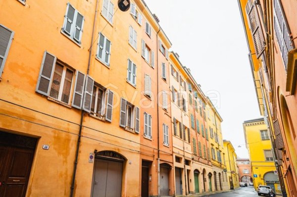 appartamento in vendita a Modena in zona Centro Storico