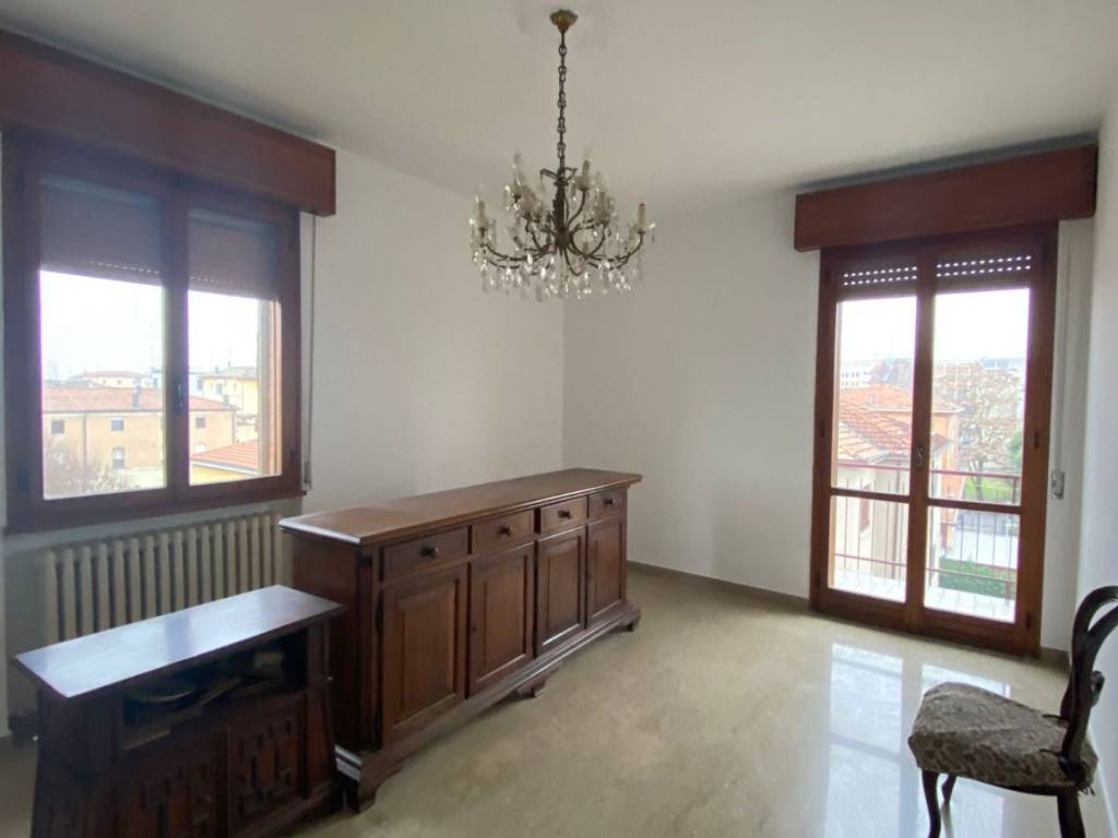 appartamento in vendita a Modena in zona Vaciglio