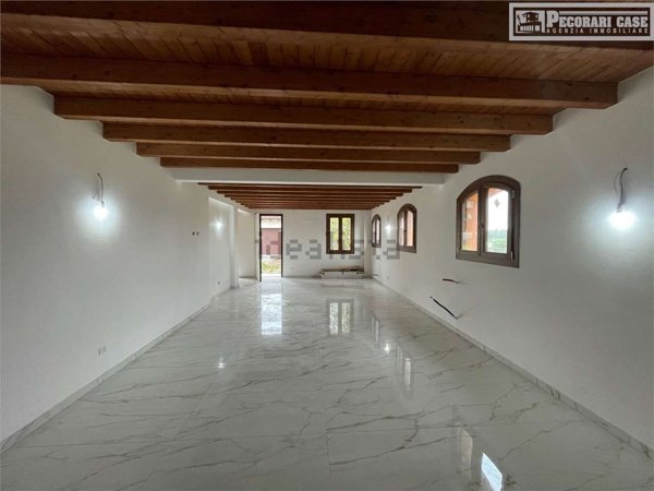 casa indipendente in vendita a Modena in zona Crocetta