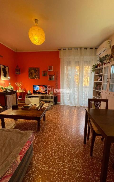 appartamento in vendita a Modena in zona San Lazzaro / Modena Est