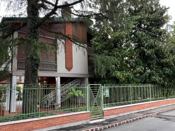 casa indipendente in vendita a Modena in zona Sant'Agnese