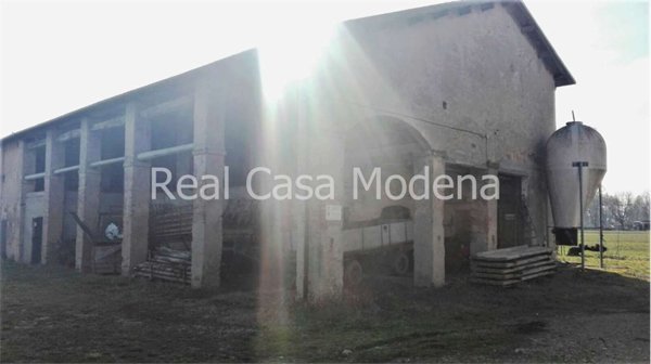casa indipendente in vendita a Modena in zona Baggiovara