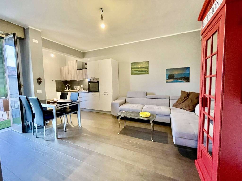 appartamento in vendita a Modena in zona San Lazzaro / Modena Est