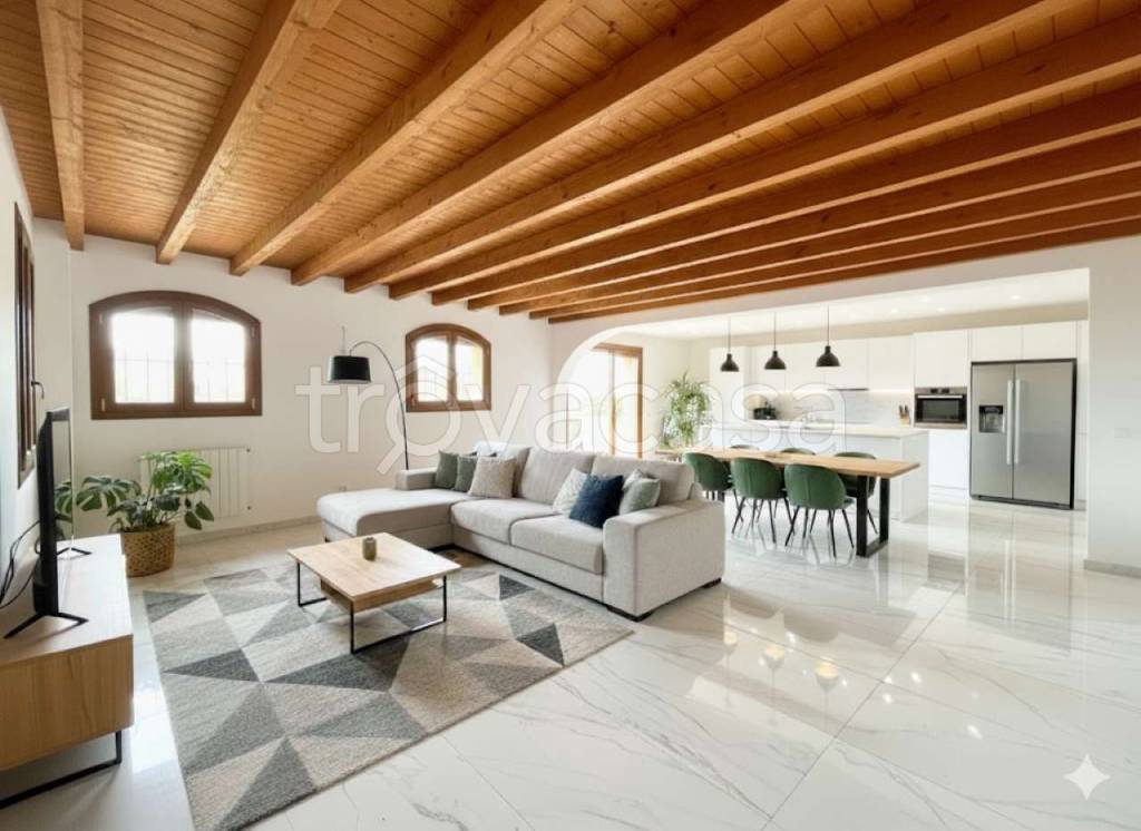 casa indipendente in vendita a Modena in zona Crocetta